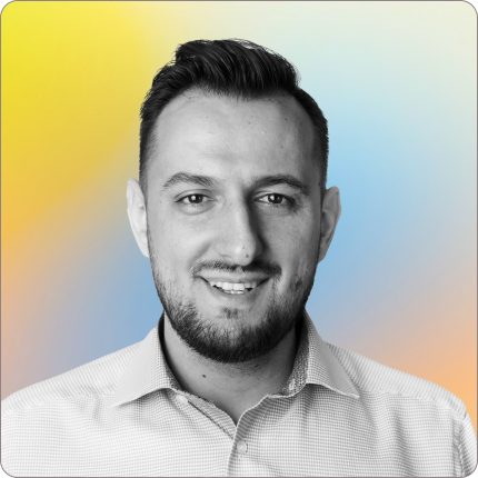 Headshot of Aleksandar Sosic